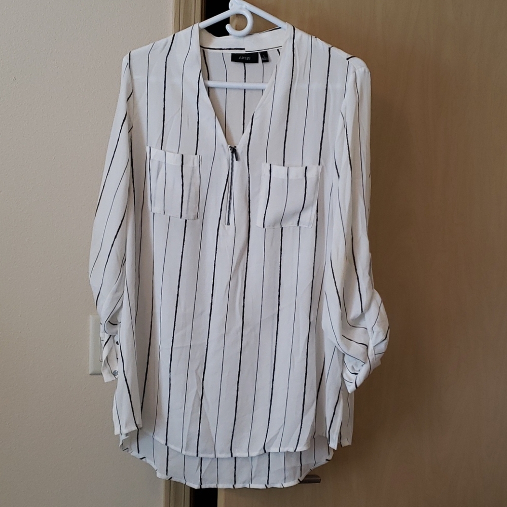 Apt. 9 blouse
